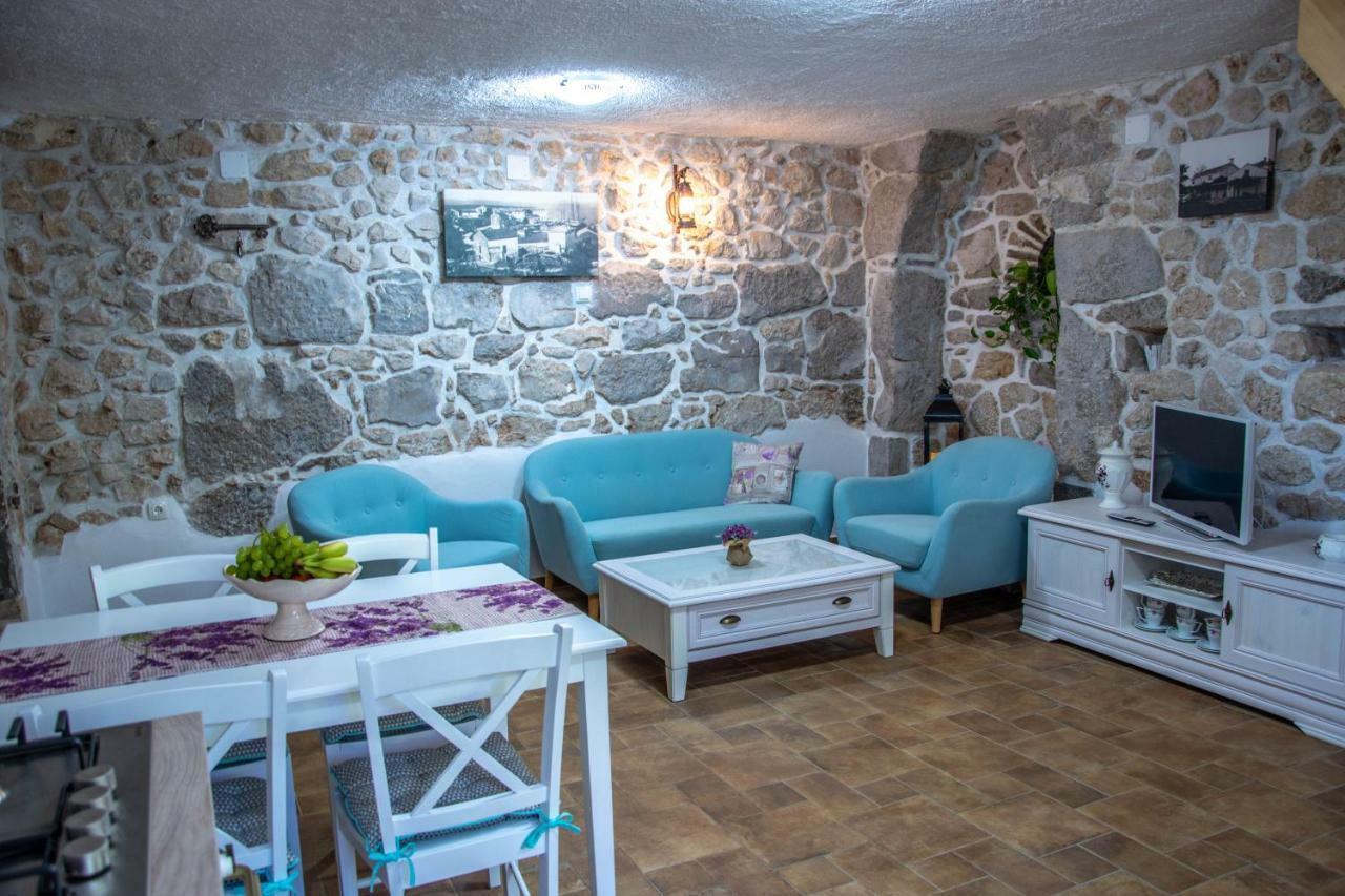 Traditional Stone House St.anton * Malinska